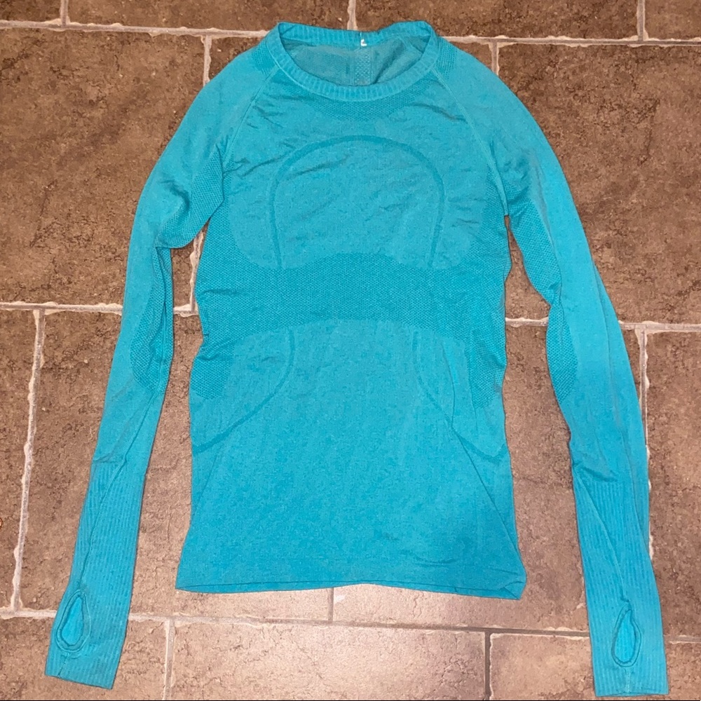 Lululemon Swiftly Tech Long-Sleeve Crew